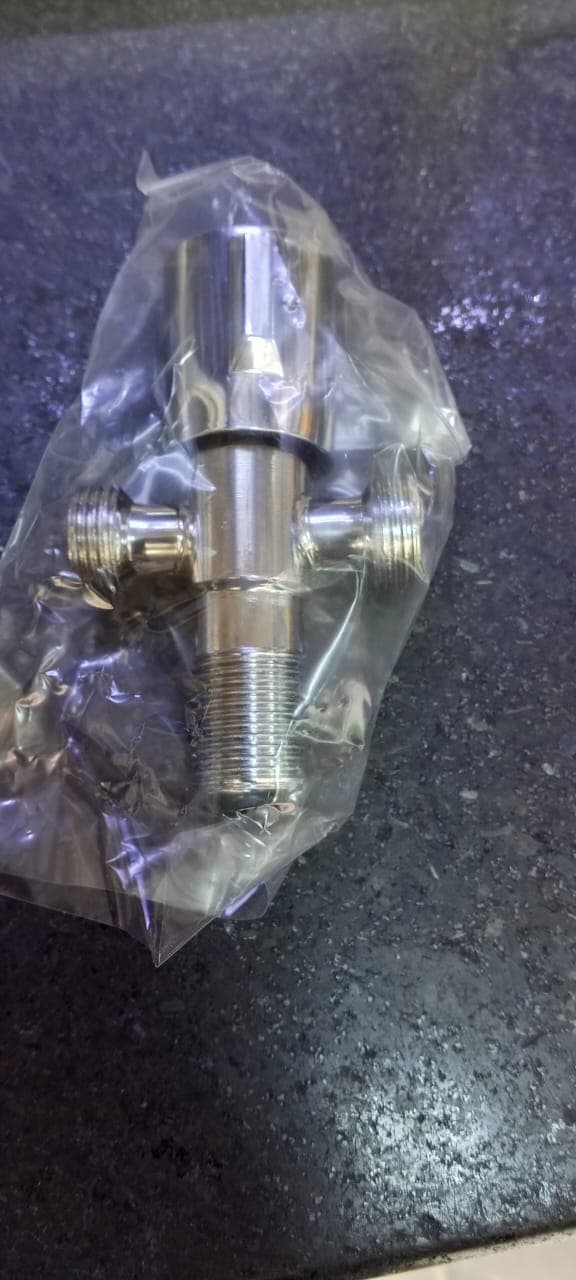 Angle valve ½"