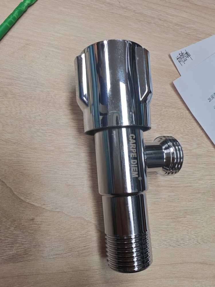 Angle valve ½"