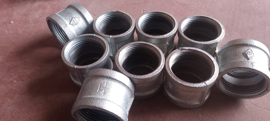 Gi socket 1½"